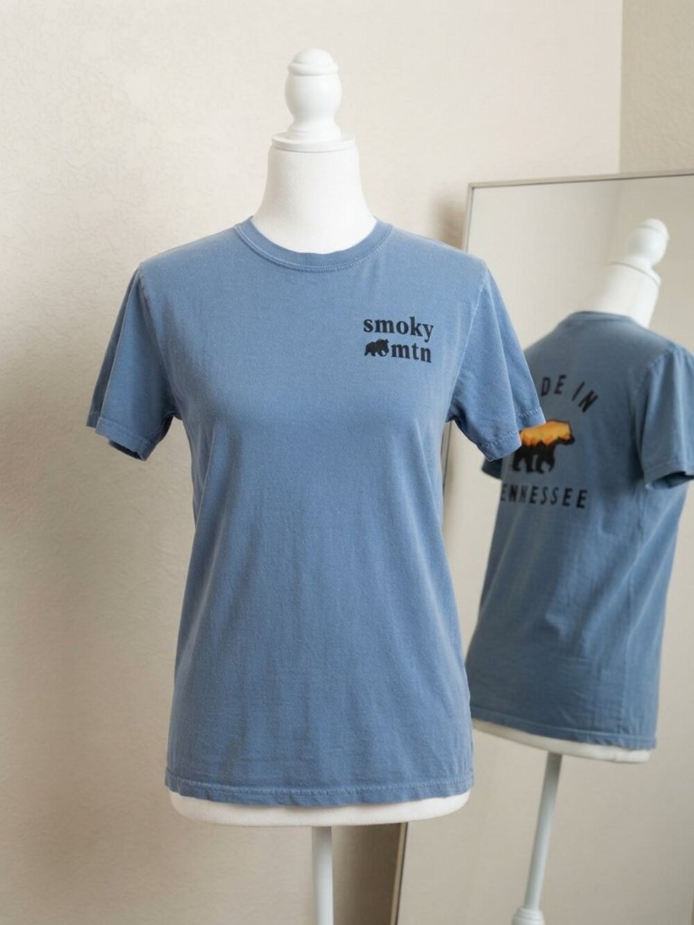 Comfort Colors Smoky Mtn Tennessee Bear Graphic T-Shirt Size Small Blue Vintage